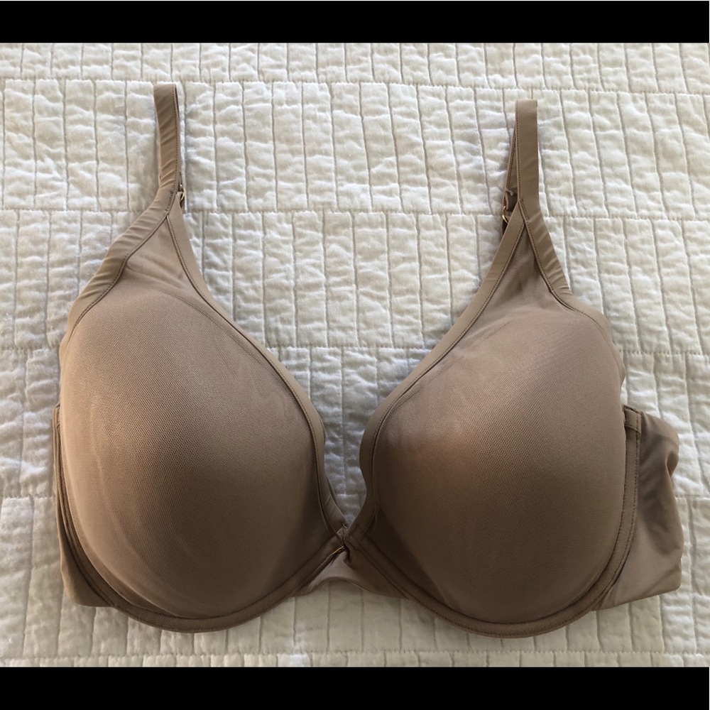 Third Love 24/7 Contour Plunge Size 34G Bra